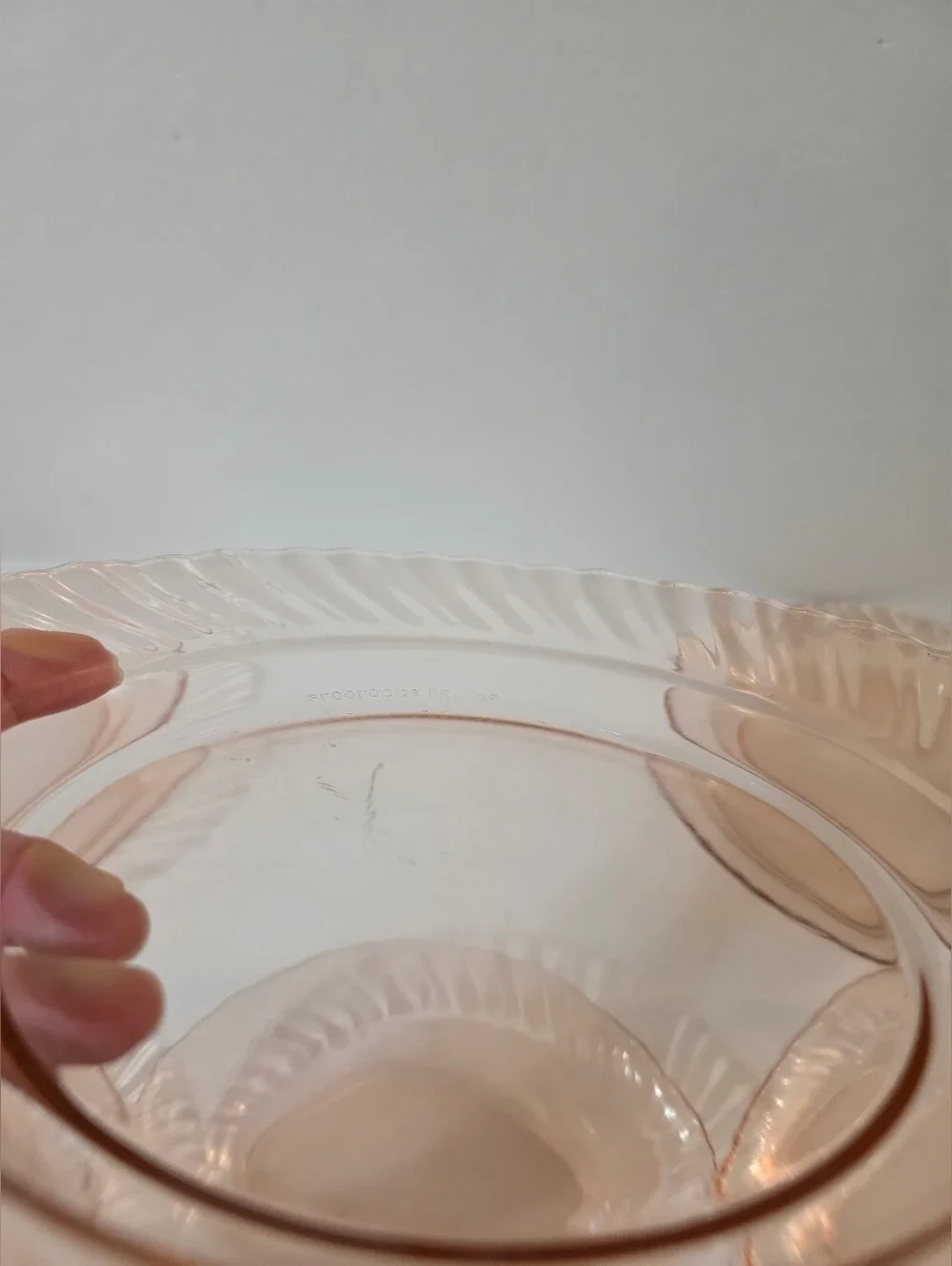 Vintage 80s Arcoroc Rosaline Pink Swirl Salad Plates France
